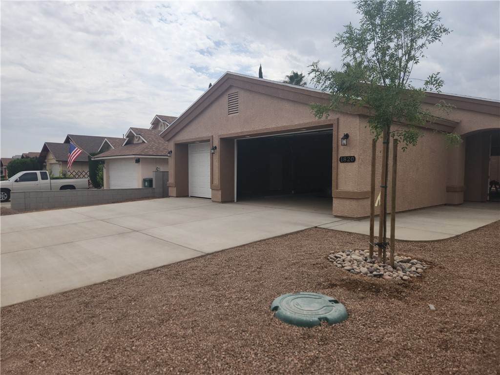 1820 Motor Ave - Photo 1