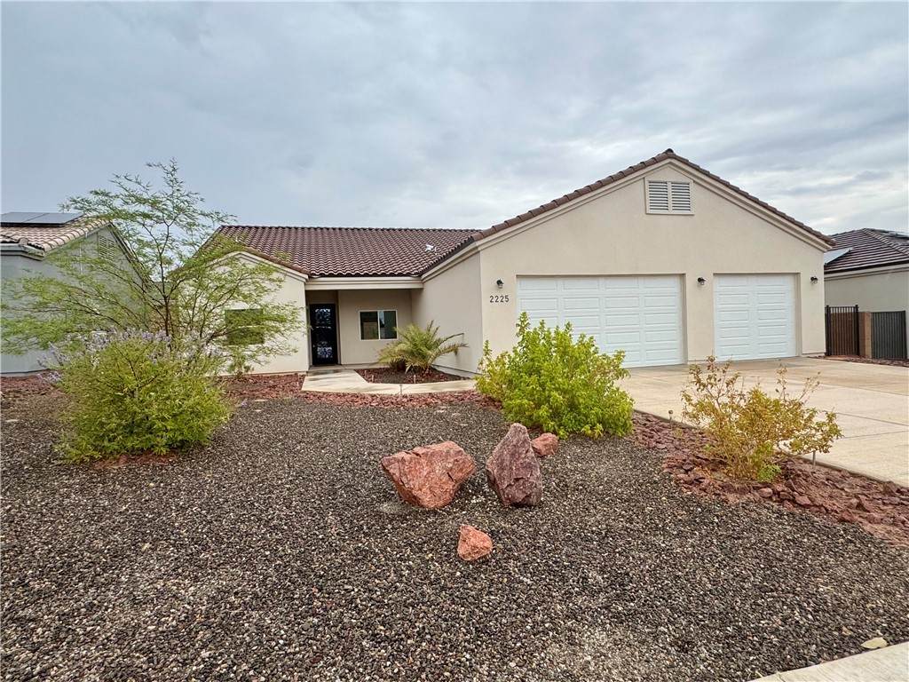 2225 Moon Ridge Lane - Photo 1