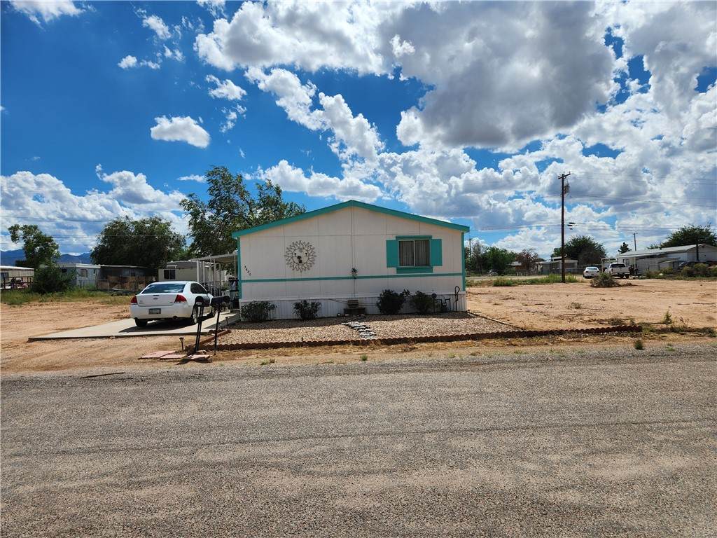 3680 Shaeffer Avenue - Photo 1