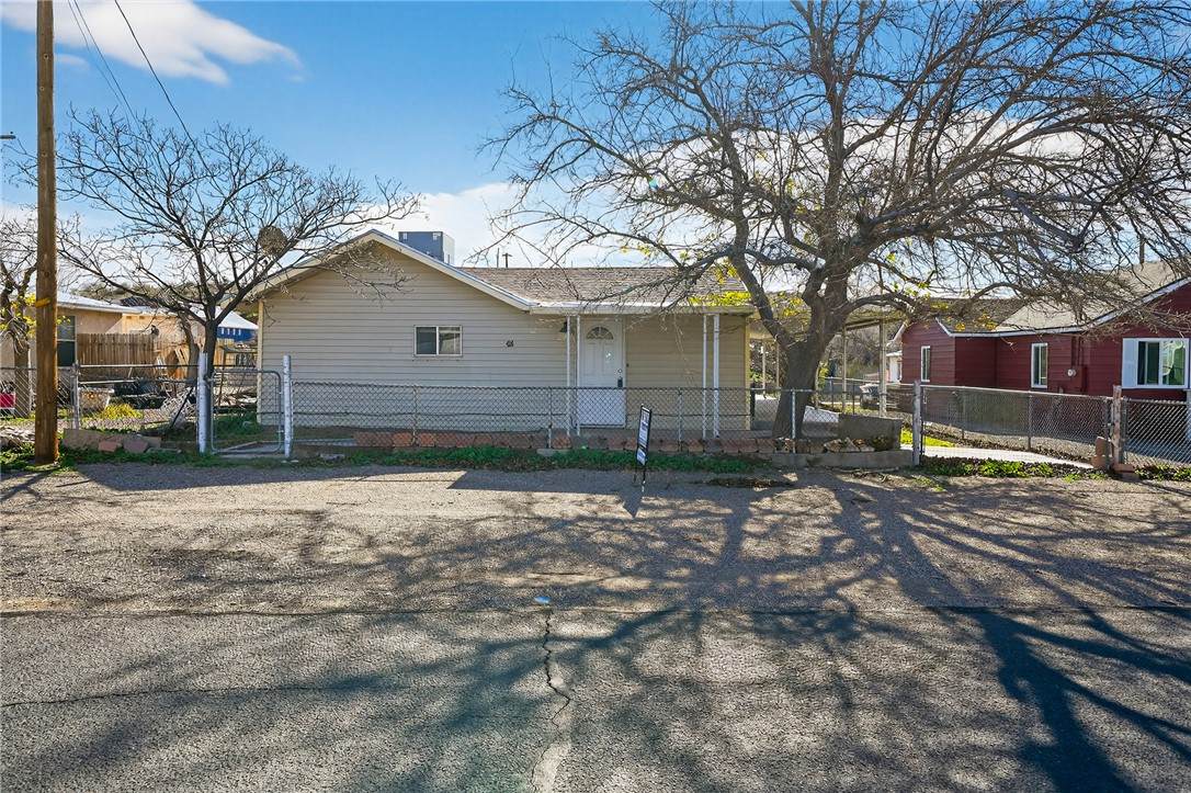 426 Golconda Avenue - Photo 1