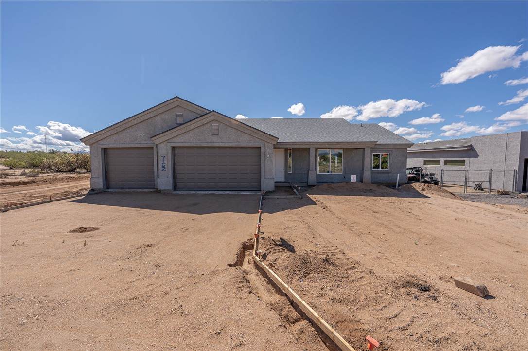 7152 E Stetson Dr Avenue - Photo 1