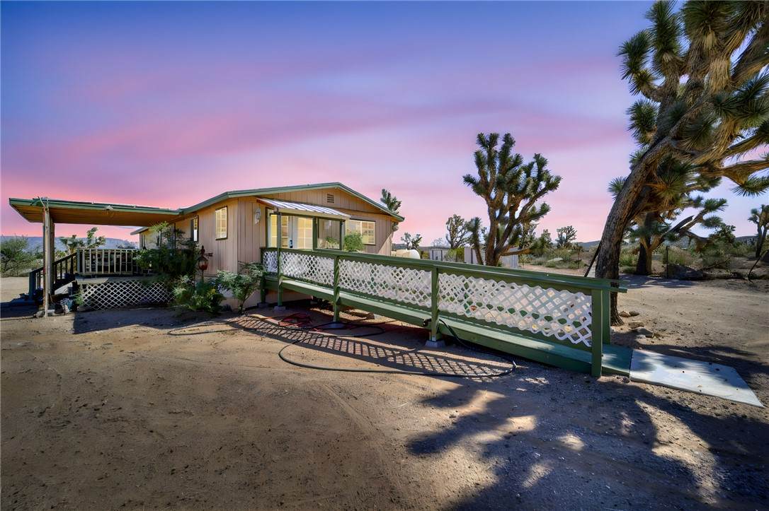 18852 Spur Drive - Photo 1