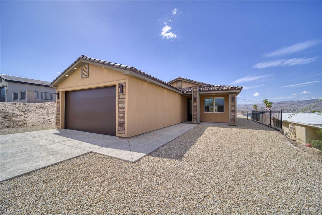 1645 Williams Way - Photo 1