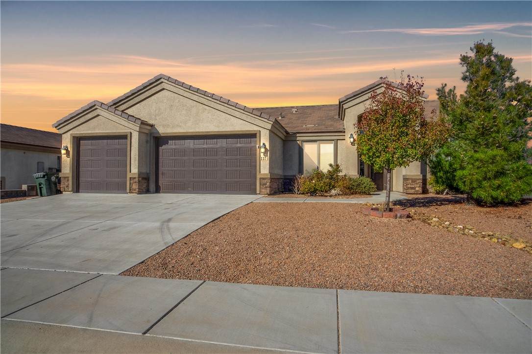 3371 Karen Avenue - Photo 1