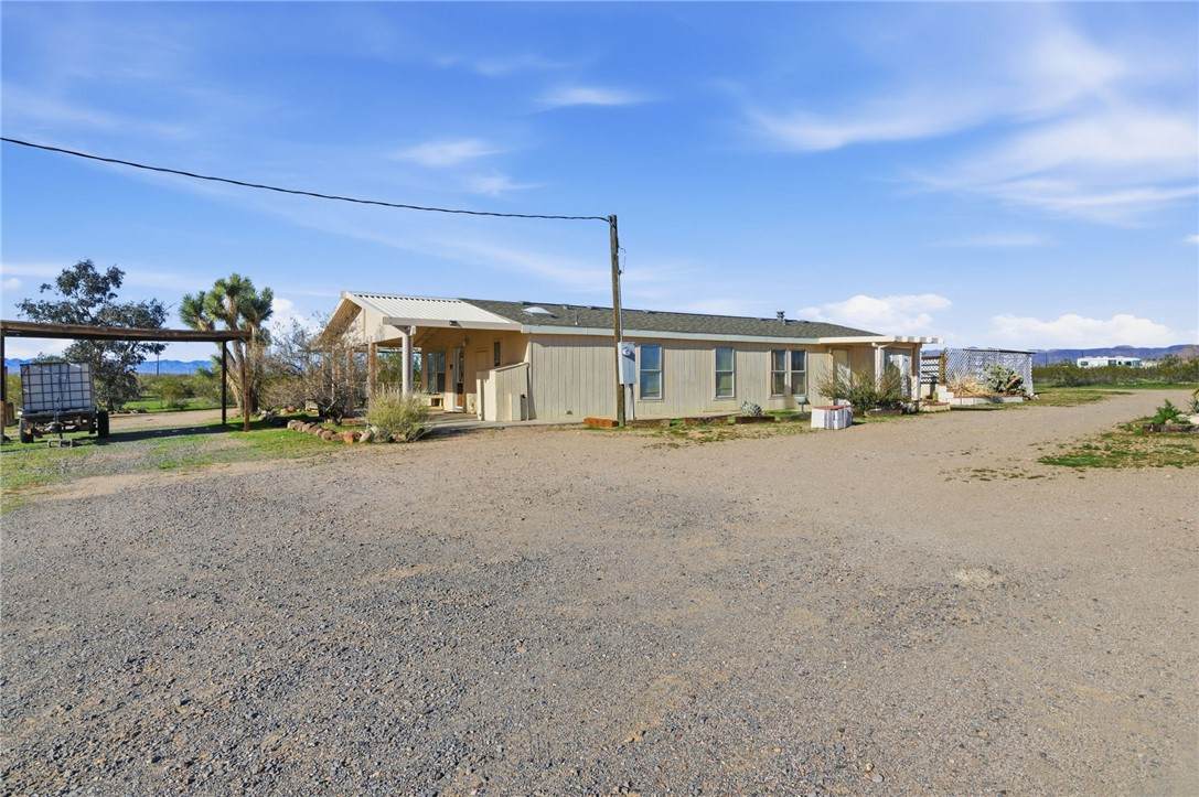 4943 Safari Drive - Photo 1