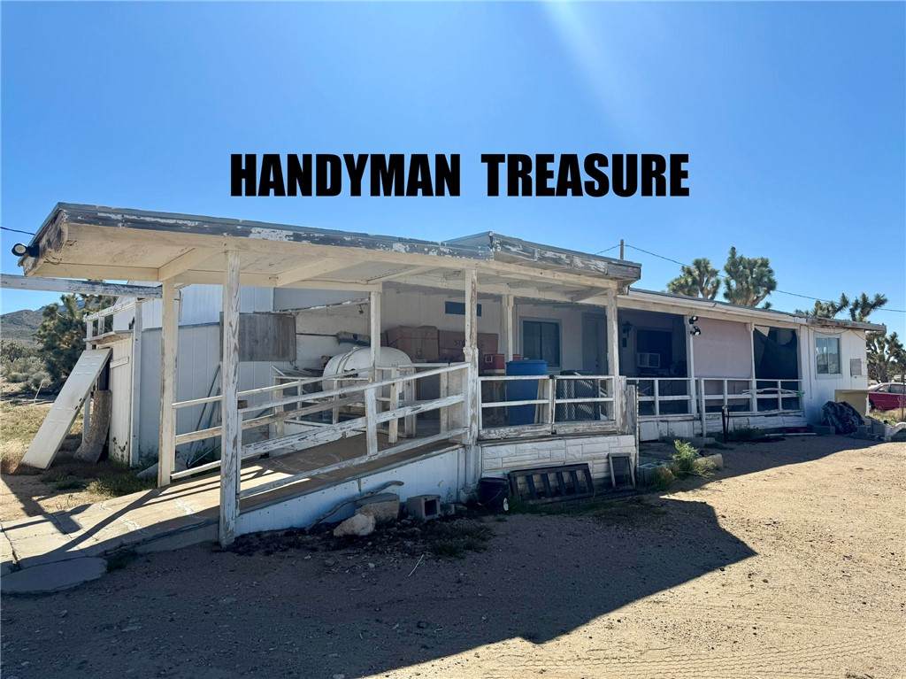18516 Squaw Drive - Photo 1