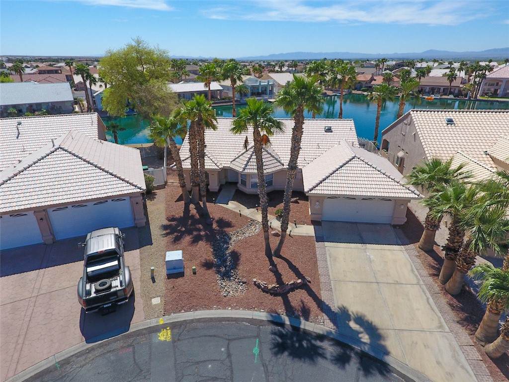 2068 Lago Grande Bay - Photo 1