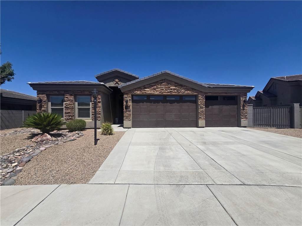 3828 Laguna Lane - Photo 1