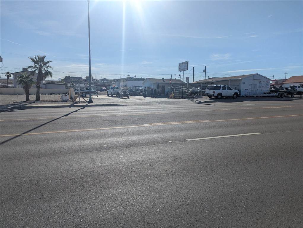 1042 Hwy 95 - Photo 1