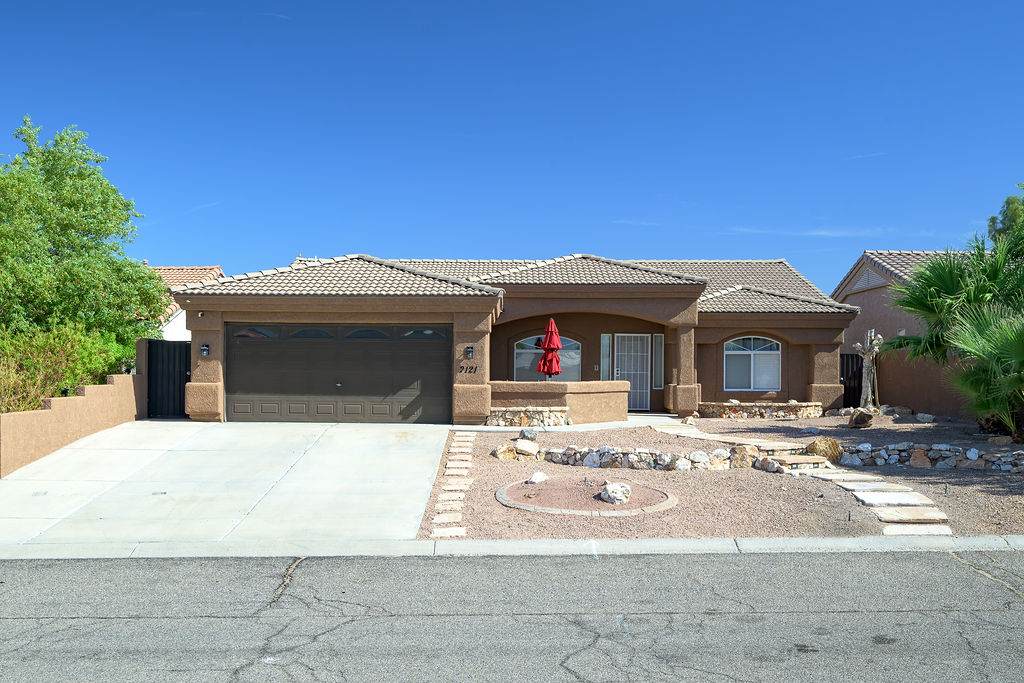 2121 Desert Lakes Drive - Photo 1