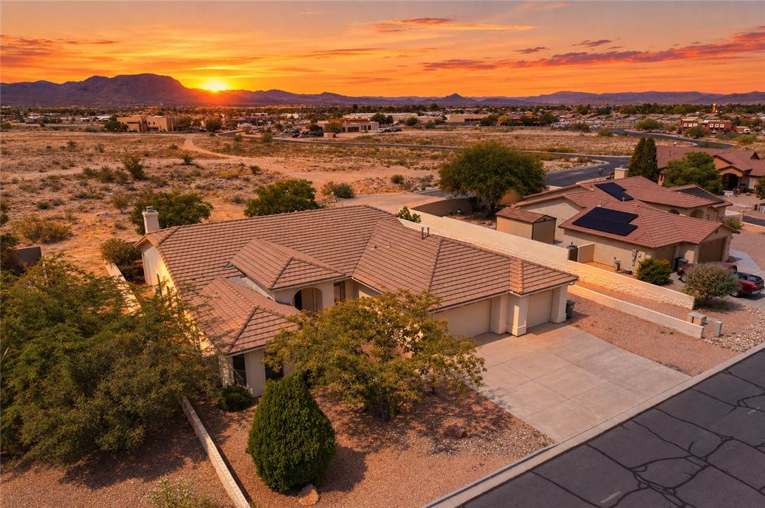 2281 Mesa Drive - Photo 1