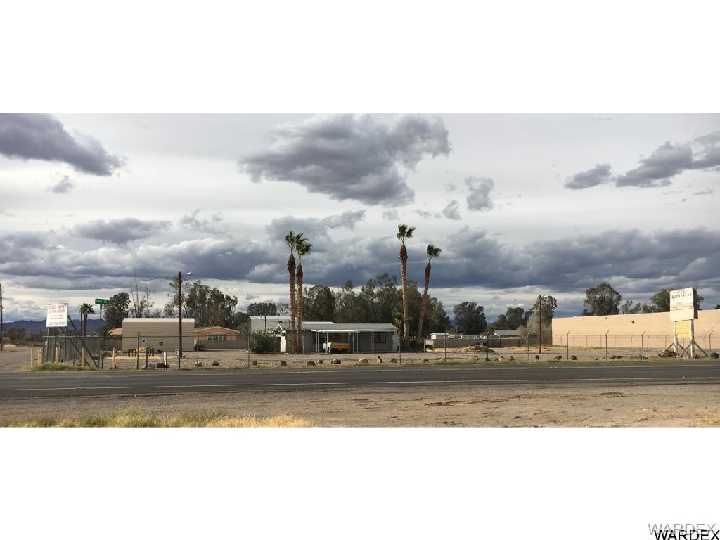 10257 Harbor Ave/Highway 95 - Photo 1