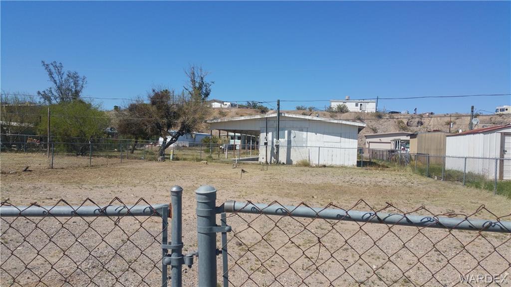 921 and 917 Safari Drive - Photo 1