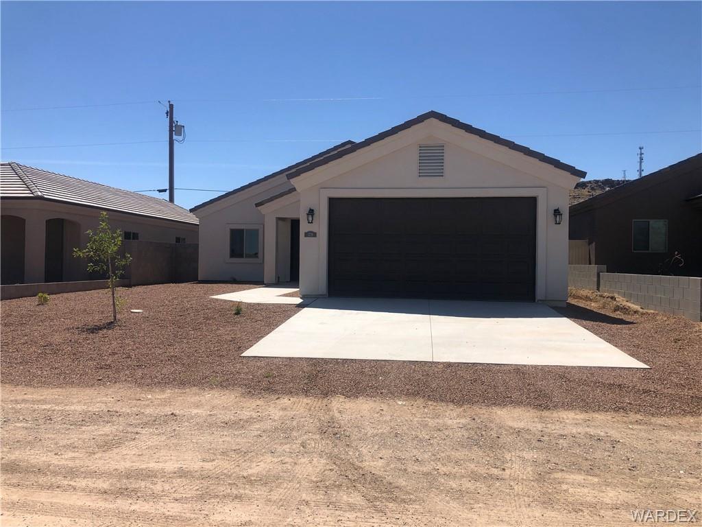 1728 Lucille Avenue - Photo 1