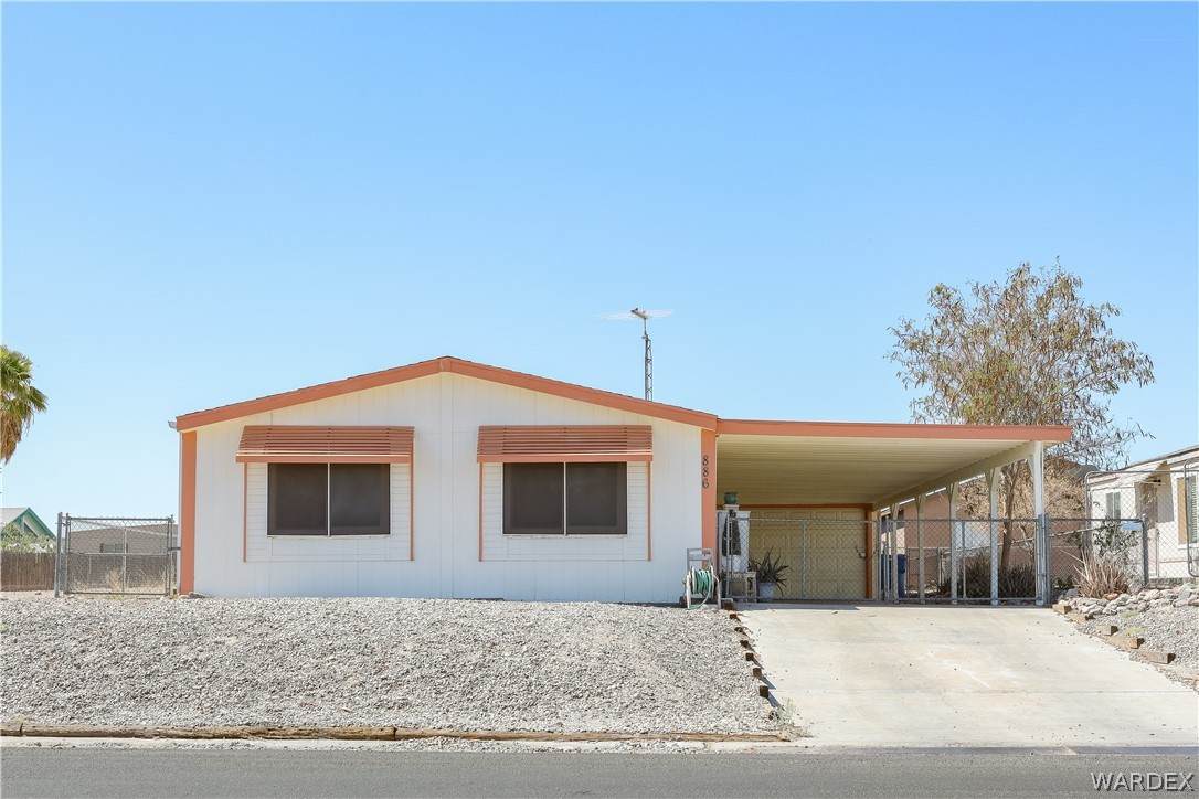 886 Holly Street - Photo 1