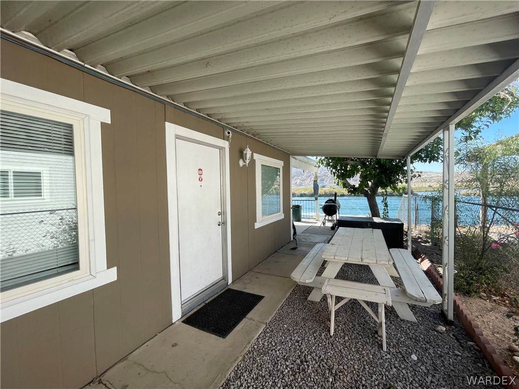 553 Riverfront Drive - Photo 1
