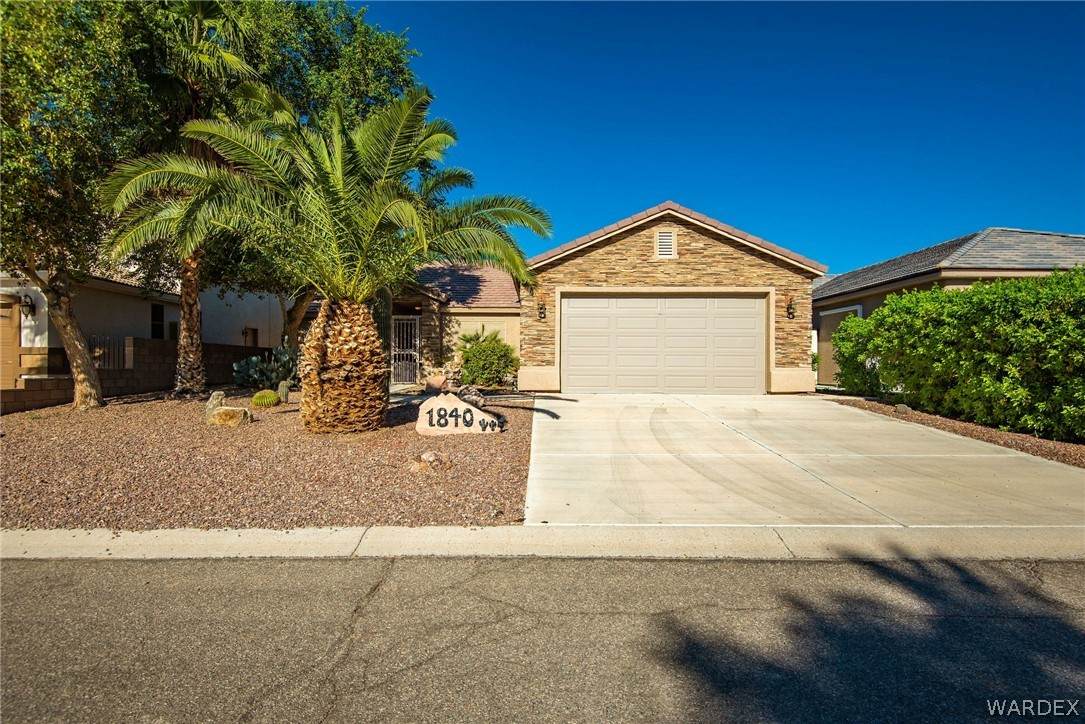 1840 Fairway Bend - Photo 1