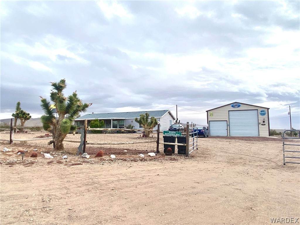 11070 Bonanza Avenue - Photo 1