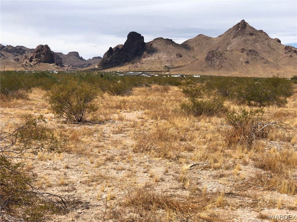 2916 Yaqui Road - Photo 1