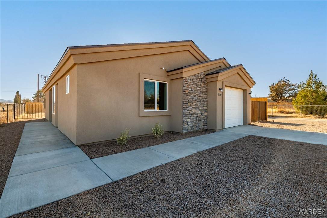 3120 Devlin Avenue - Photo 1
