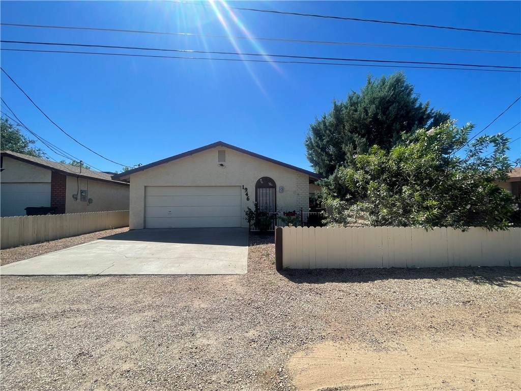 1946 Gates Avenue - Photo 1