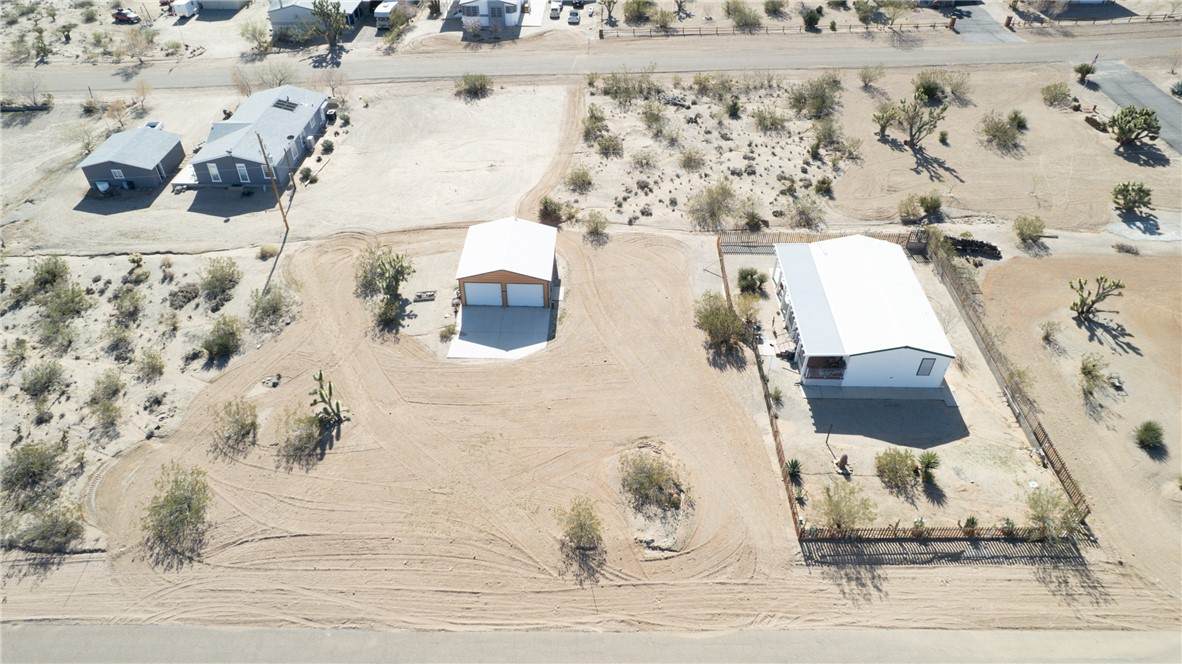 470 Sumner Drive - Photo 1