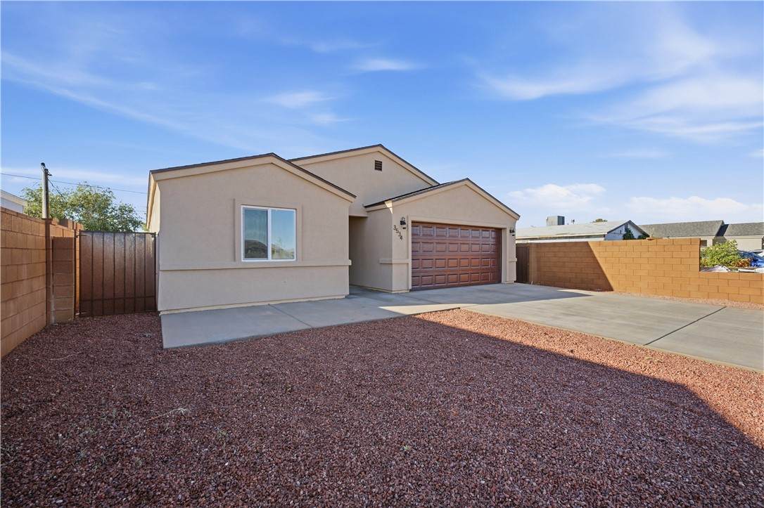 3534 Thompson Avenue - Photo 1