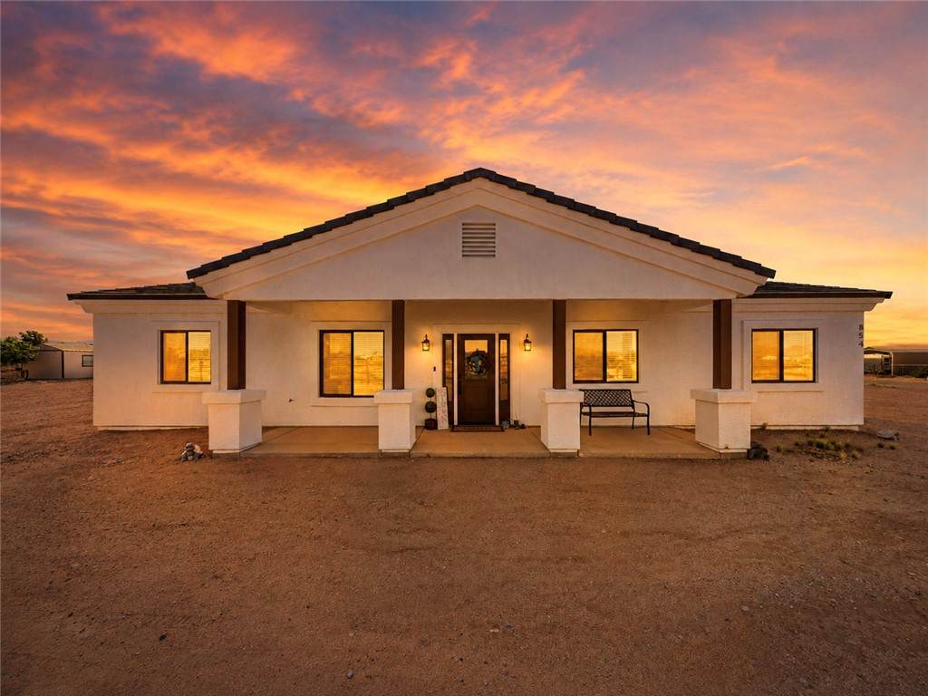 854 Salt Place - Photo 1