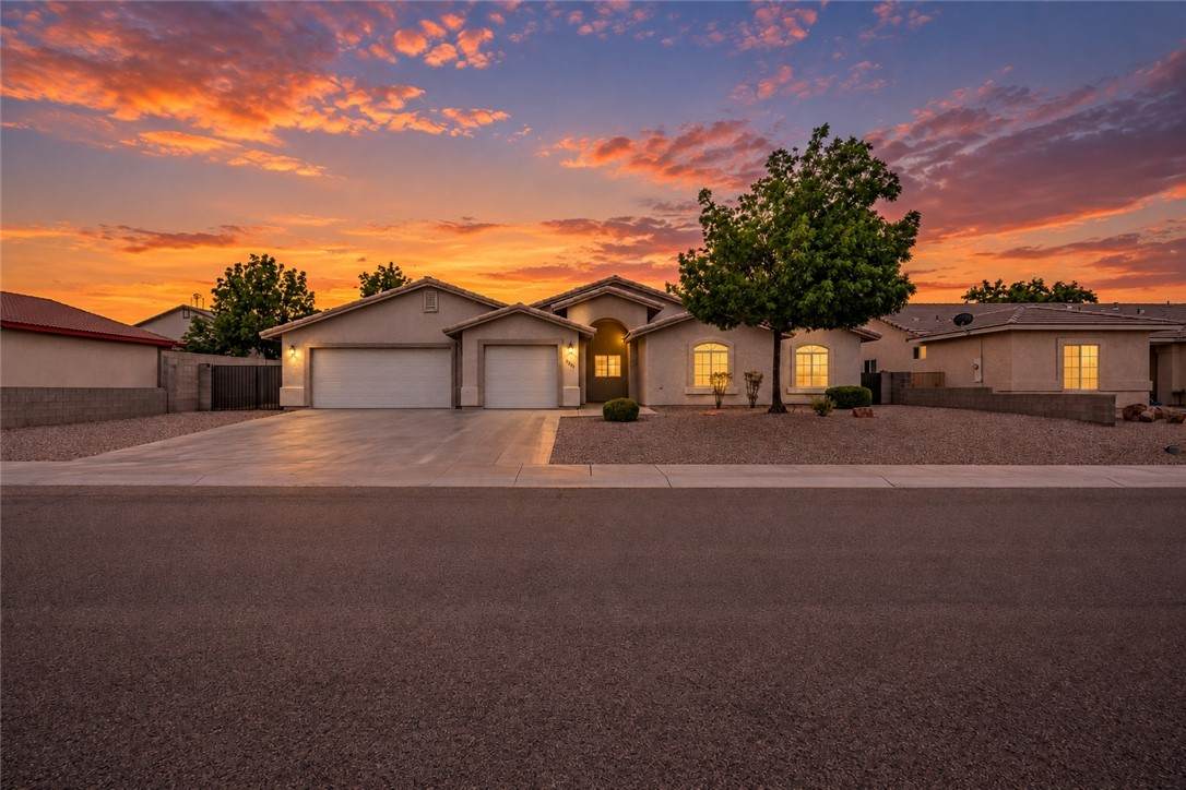 3208 Jennifer Avenue - Photo 1