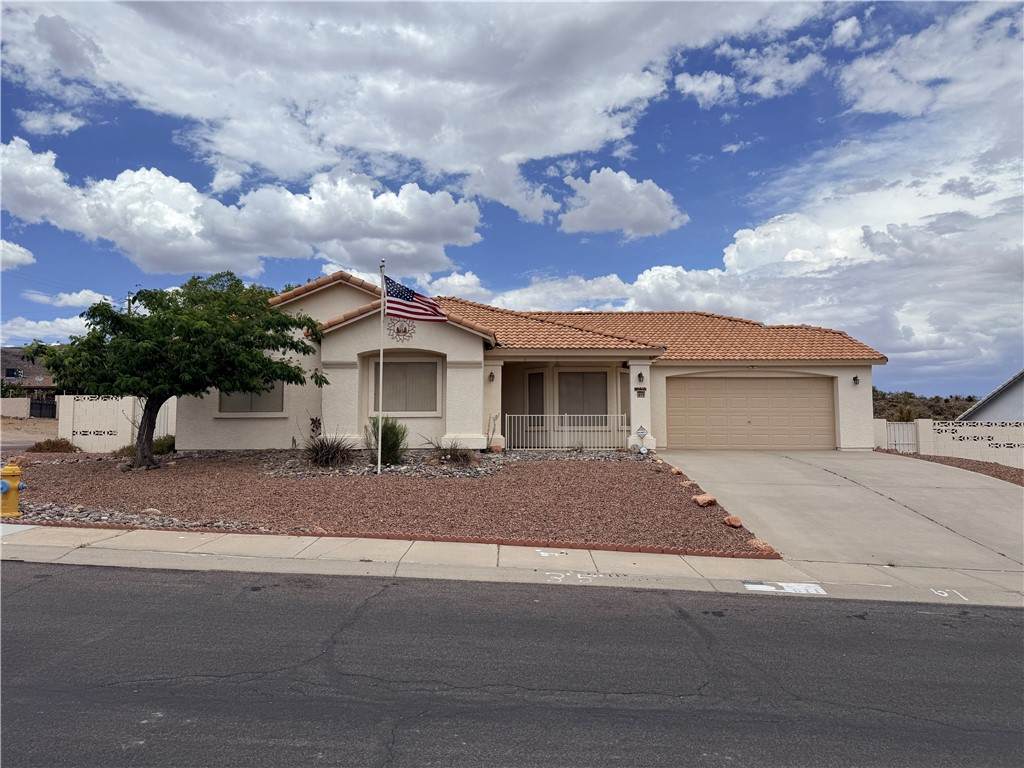 611 Carlton Street - Photo 1