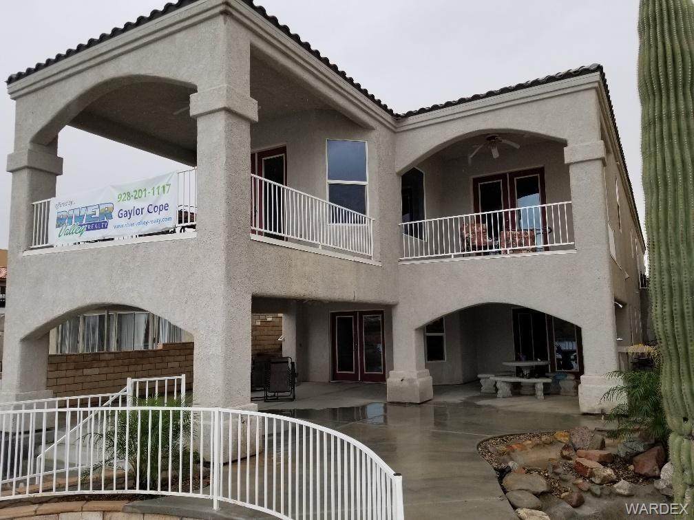 947 Riverfront Drive - Photo 1