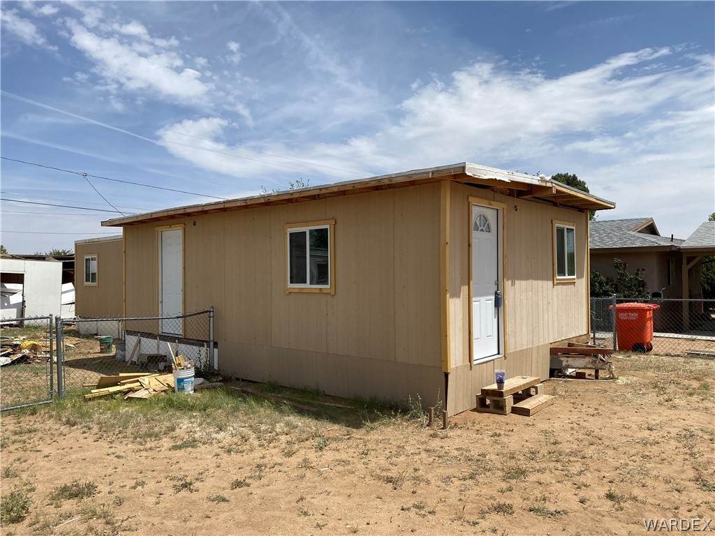 3097 Suffock Avenue - Photo 1