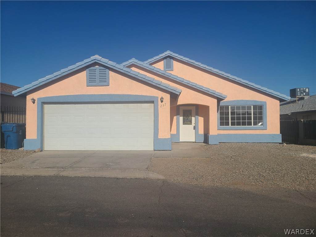 237 Santa Cruz Avenue - Photo 1