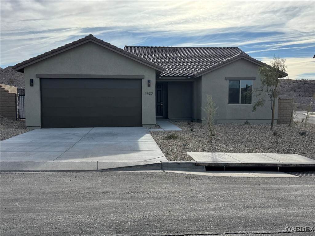 1420 Dutchman Trail - Photo 1