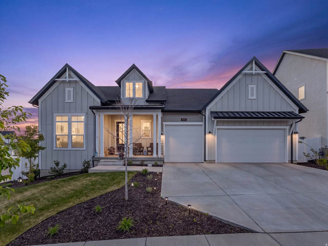 1707 Larkspur Way - Photo 1