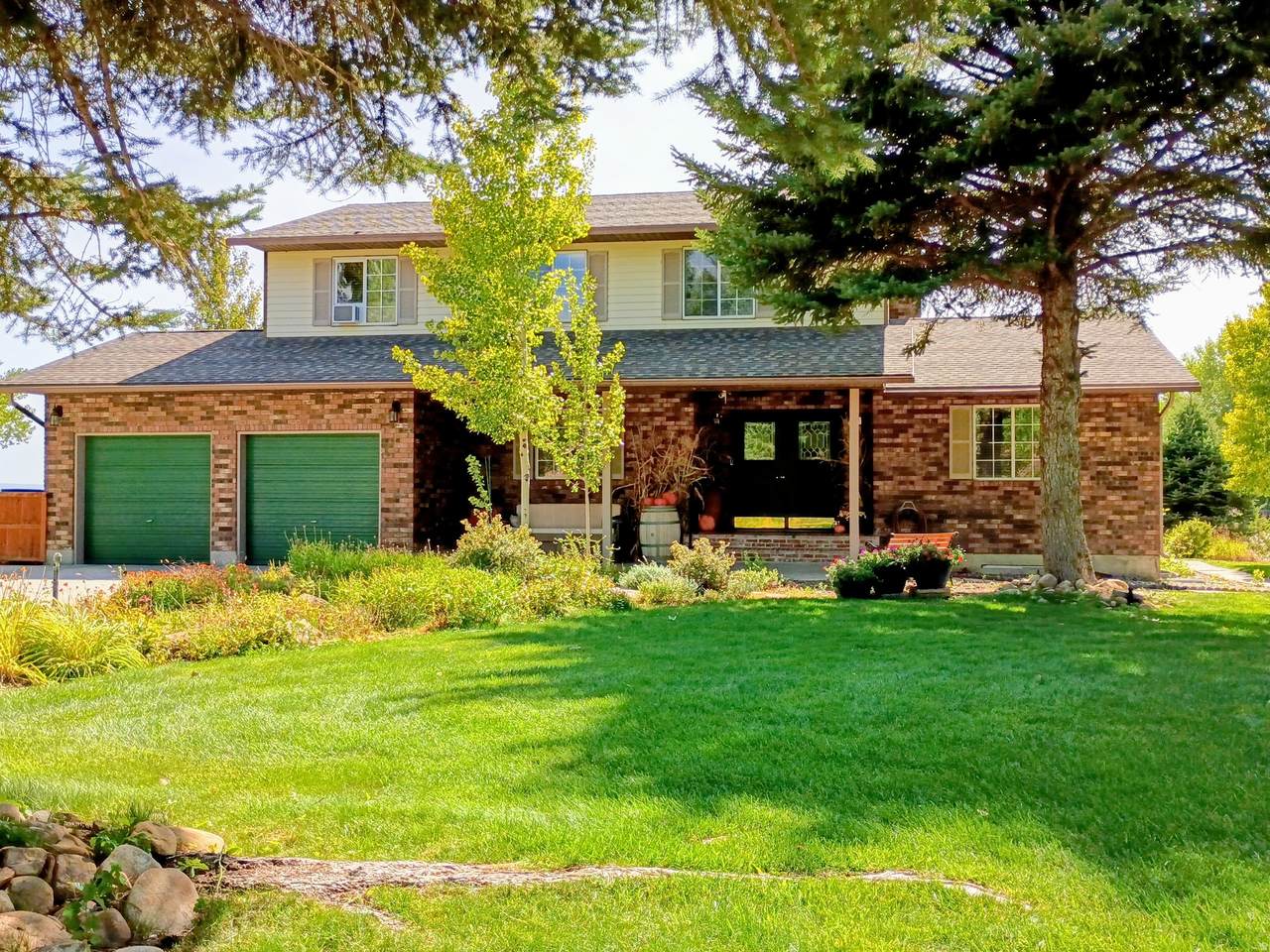 1407 Shepherd Dr - Photo 1