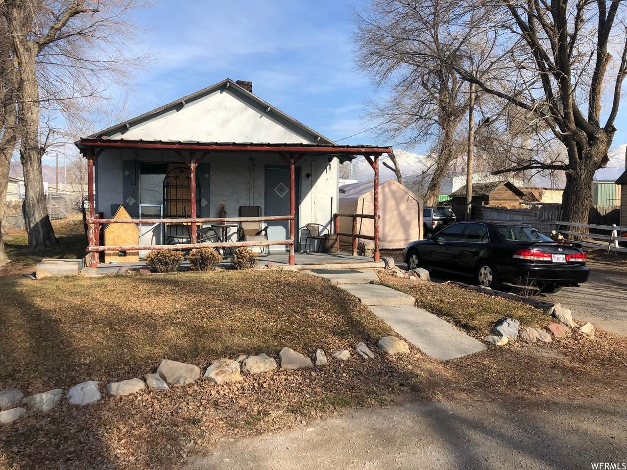 301 750 - Photo 1