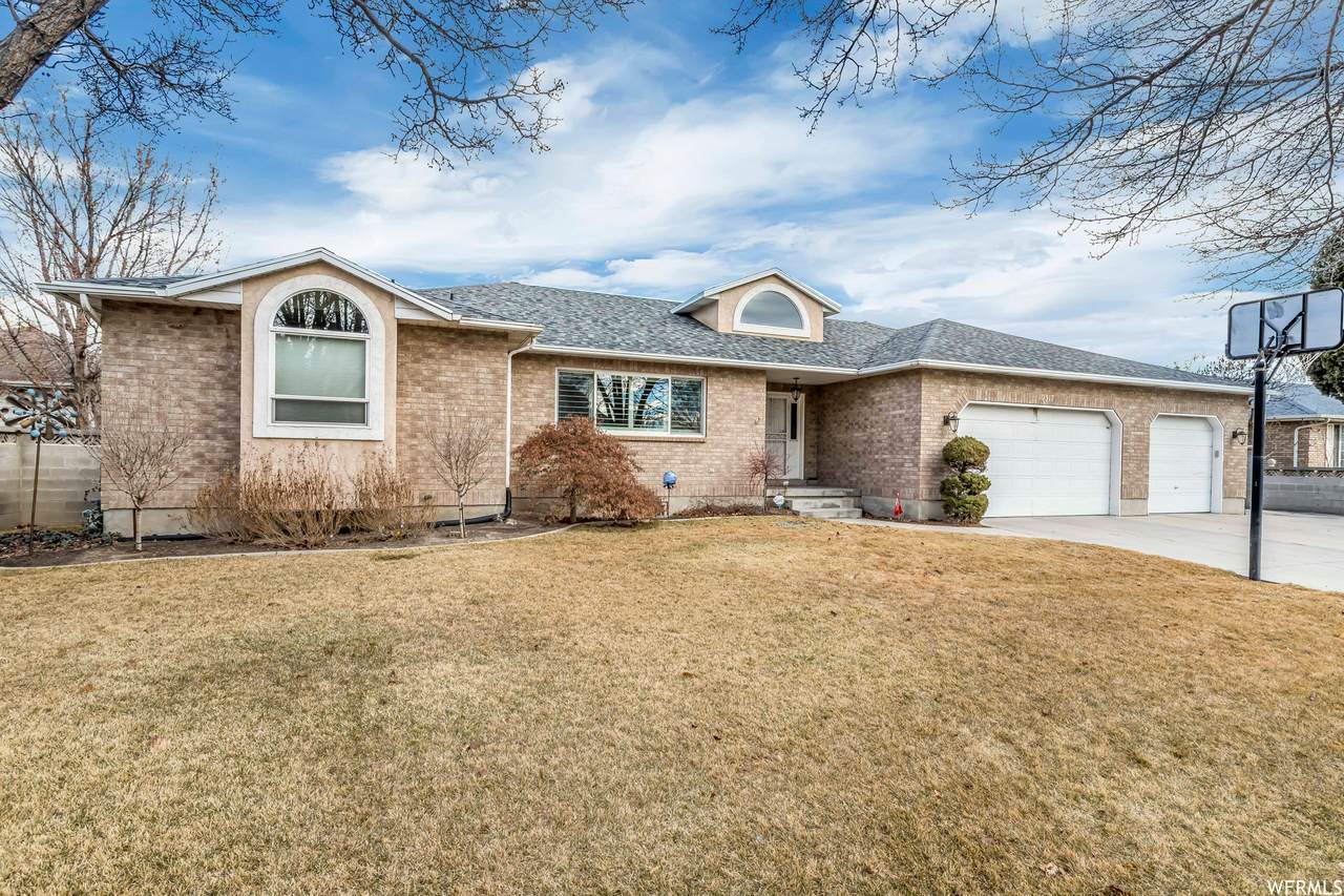 10317 Springcrest Ln - Photo 1