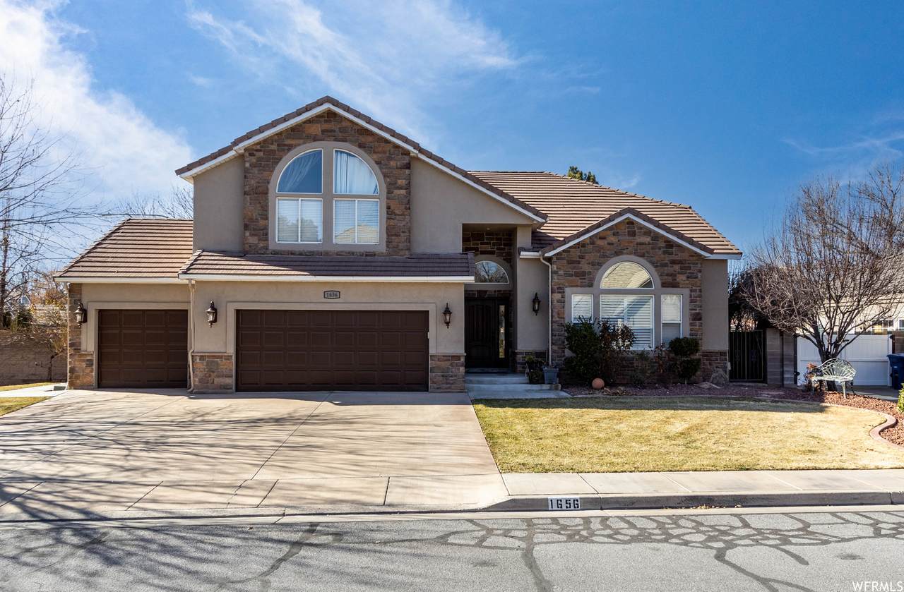 1656 Cobblestone Ln - Photo 1