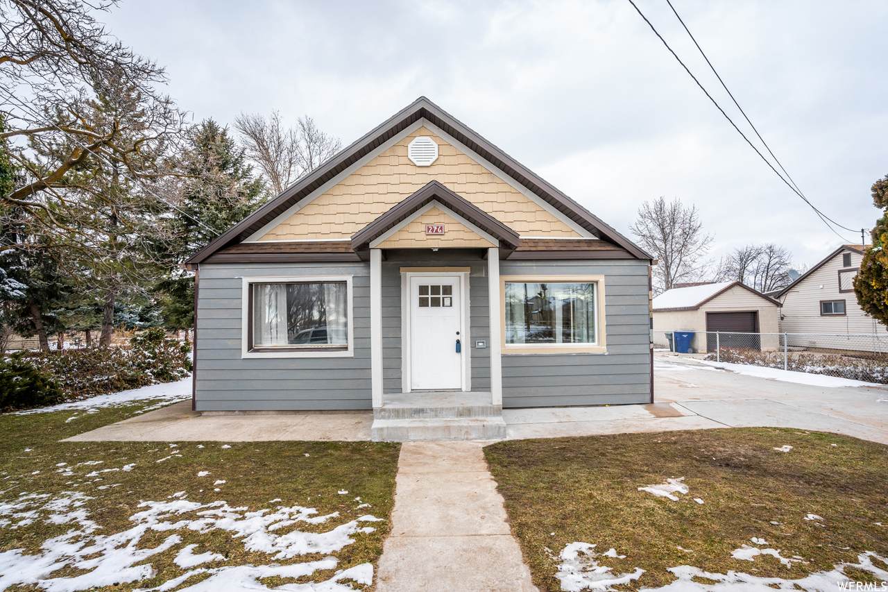 276 2ND ST St - Photo 1