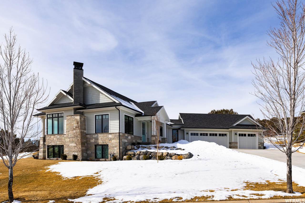 224 Lindsay Hill Rd - Photo 1