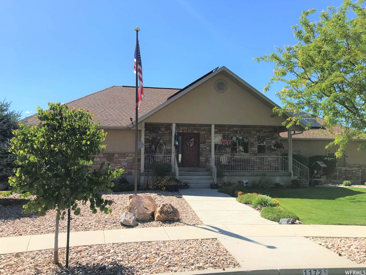 1172 River Rock Rd - Photo 1