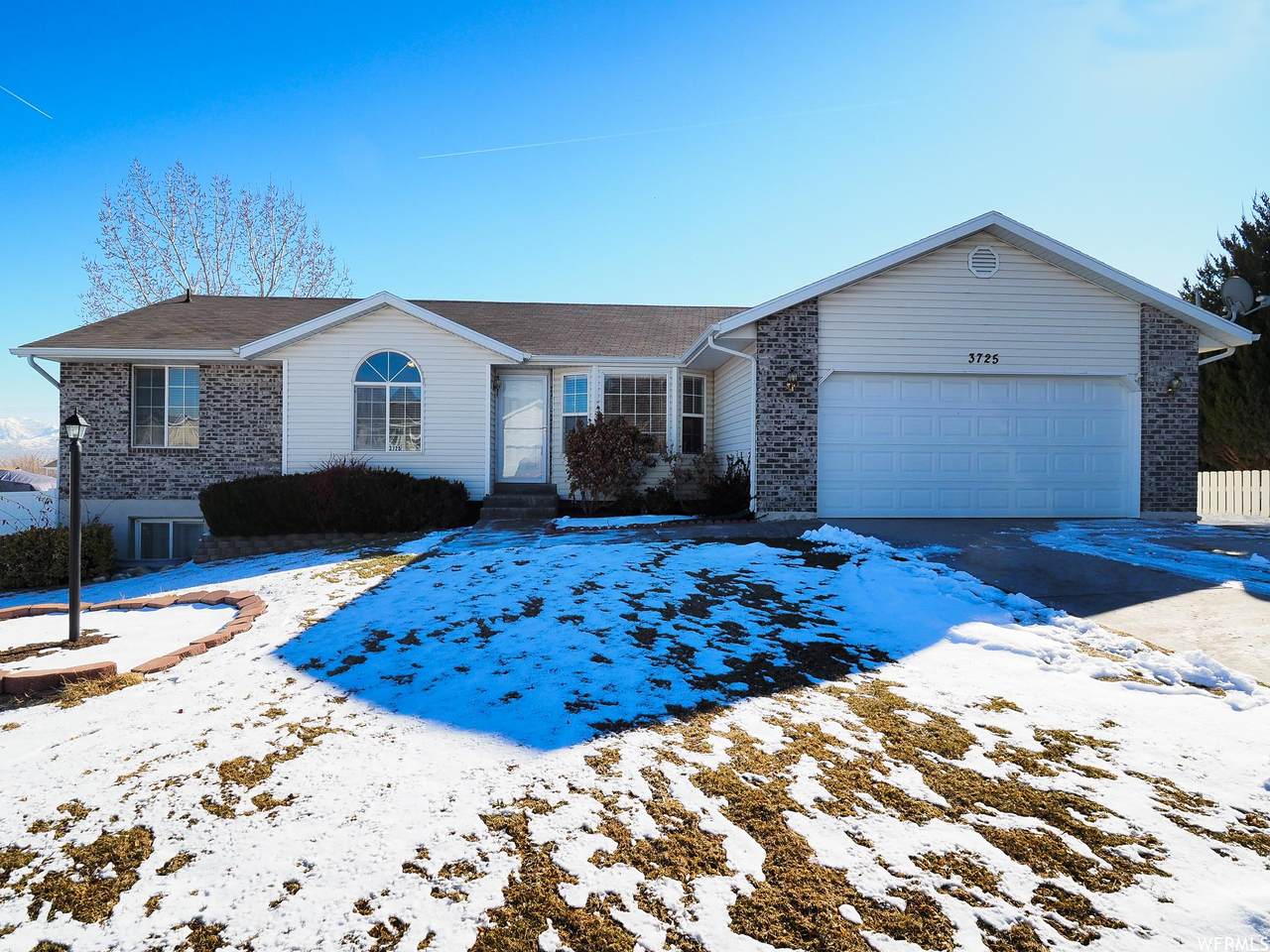 3725 Valley Pointe Ct - Photo 1