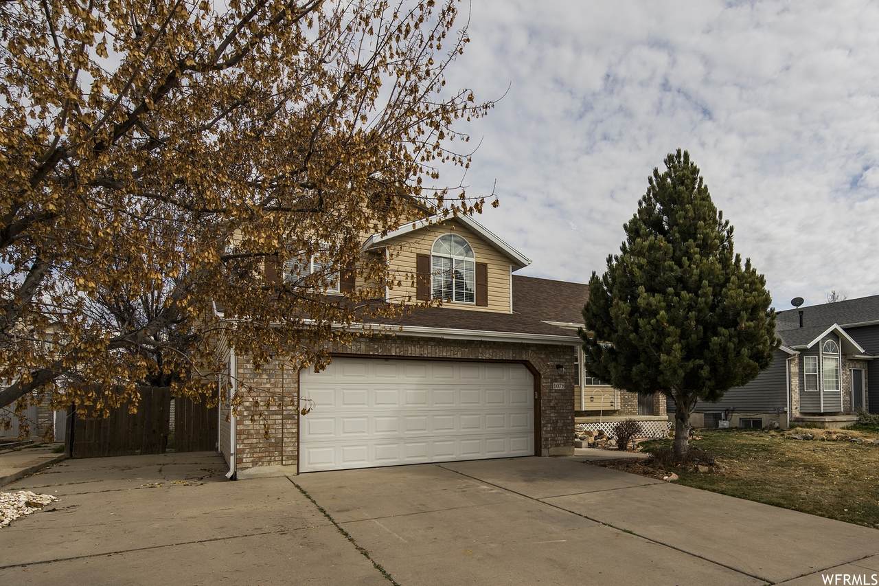 1078 Lindi Way - Photo 1
