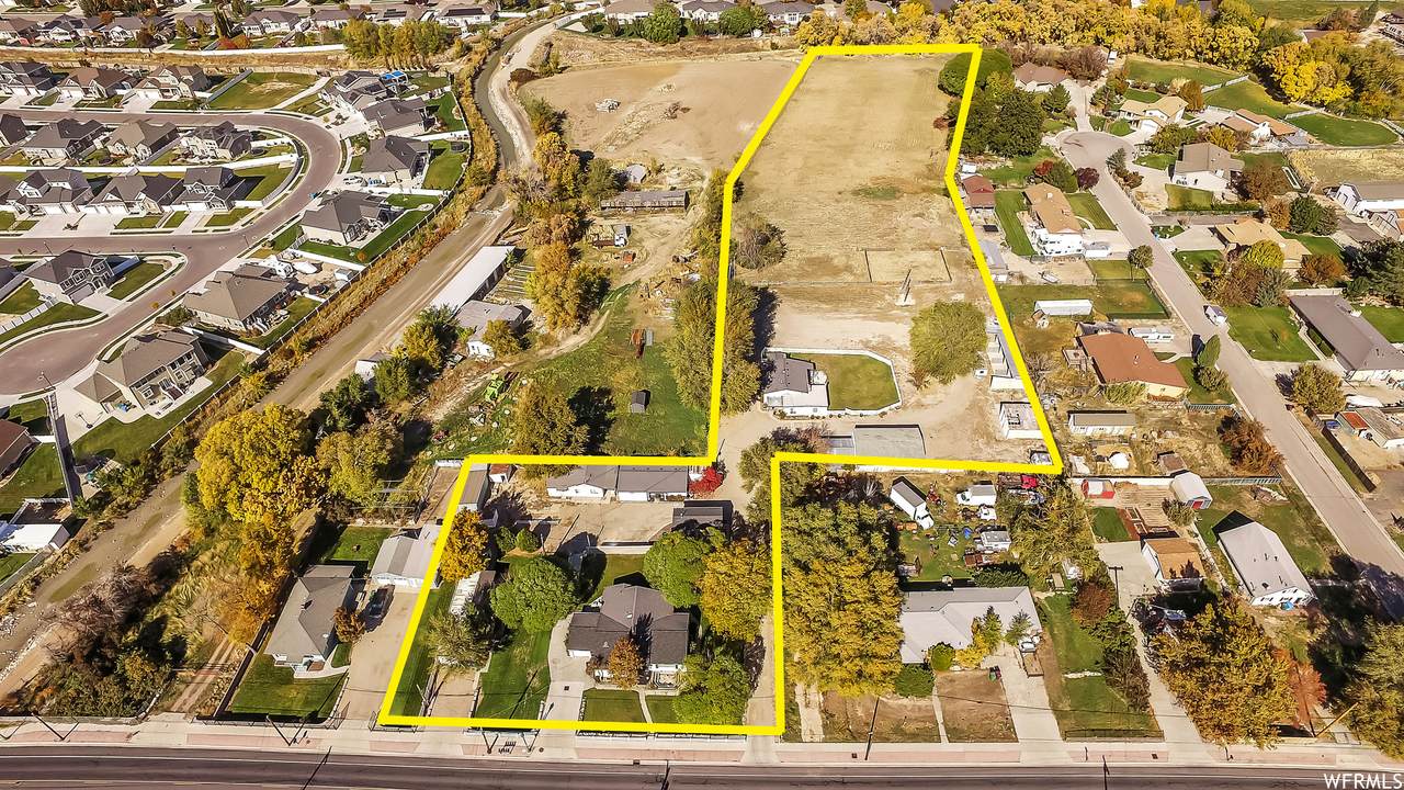 2356 Meyers Ln - Photo 1