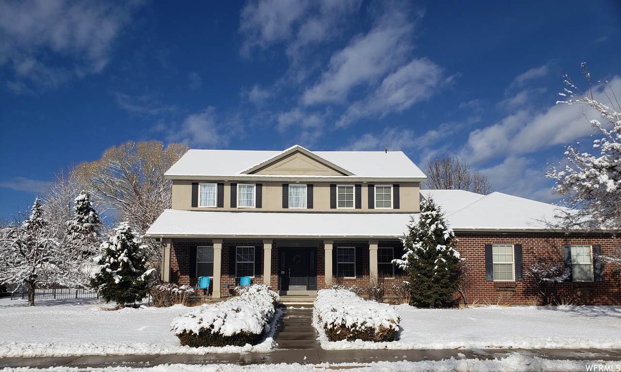 2301 Canyon View Dr - Photo 1