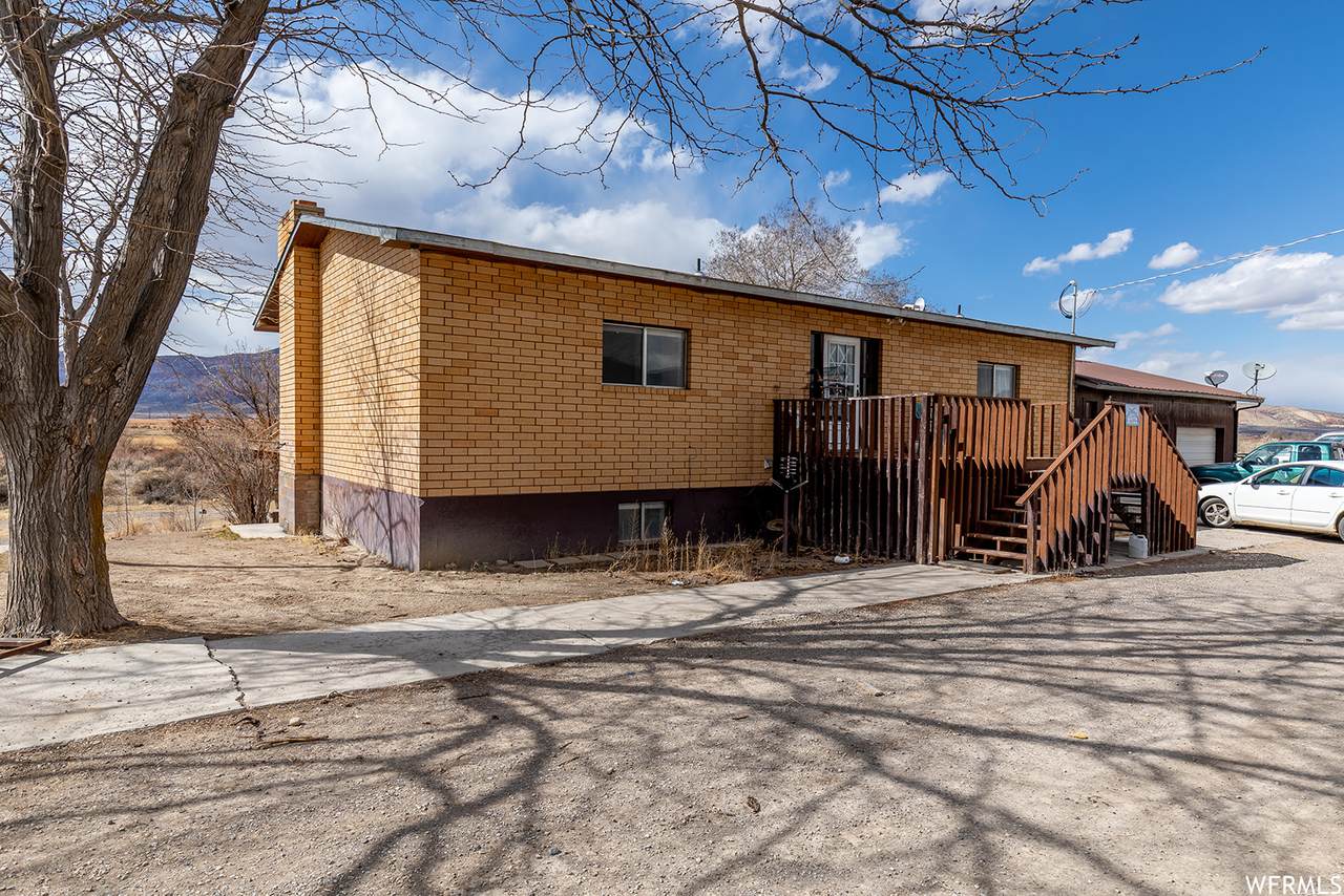 776 Black Knoll Rd - Photo 1