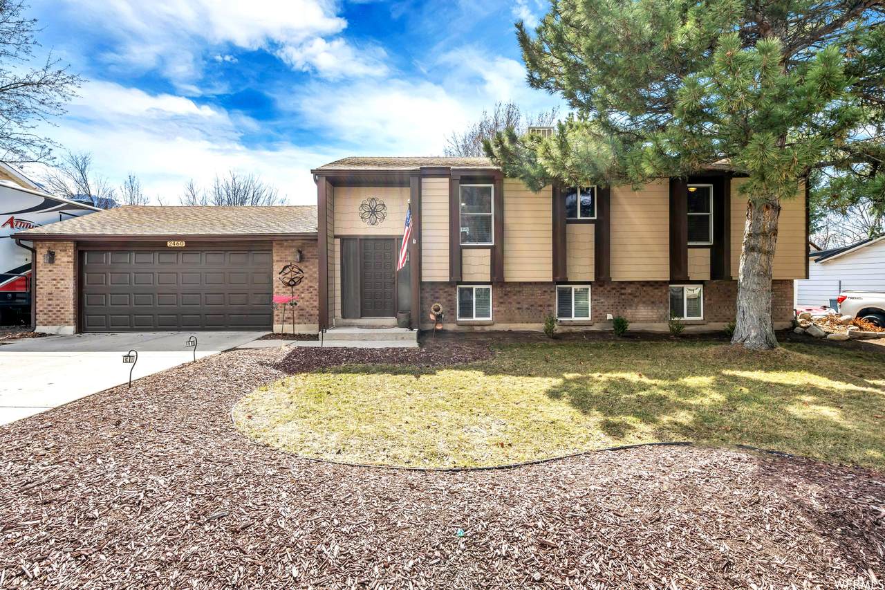 2460 Woodchuck Way - Photo 1