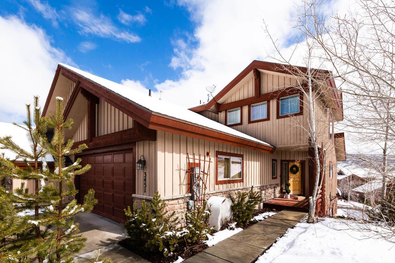3451 Cedar Dr - Photo 1