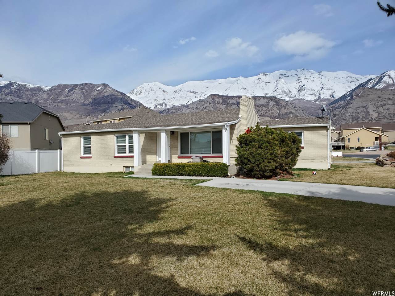 445 790 - Photo 1